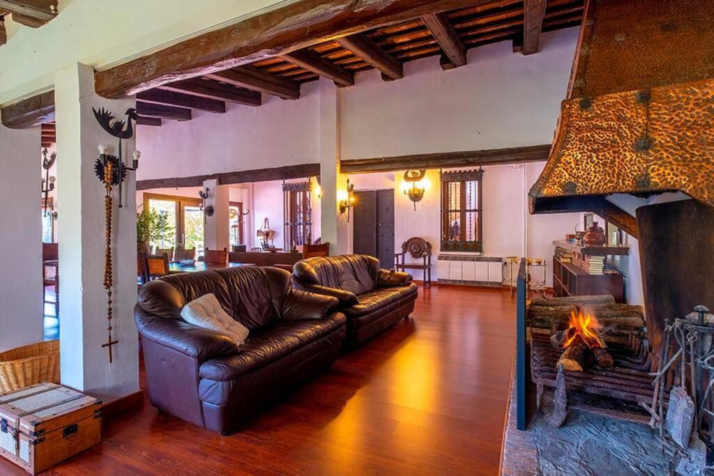فيلا Casa Rural Mas Del Gall - Casa Nova, Barcelona تورديرا المظهر الخارجي الصورة